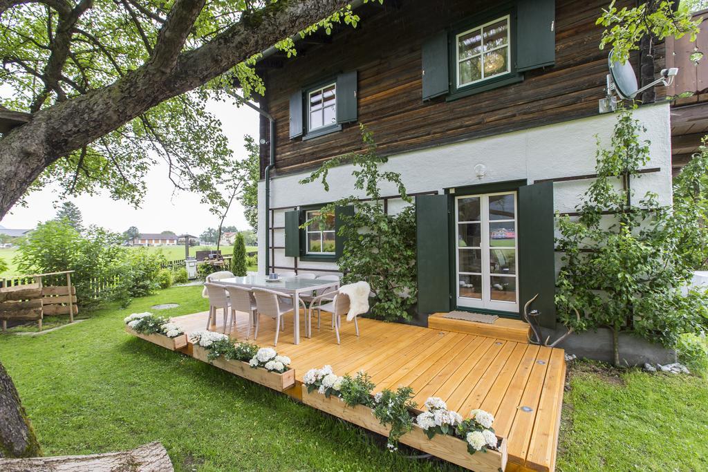 Forest Chalet, 15 Min To Salzburg Olt Town, And Most Beautiful Lakes, Secluded Location, 1,000 Sqm Garden, Mountainview, Panorama Sauna, Bath Whirlpool, Bbq&Bikes&Sunbeds For Free, Up To 10 P Golling an der Salzach Exterior photo